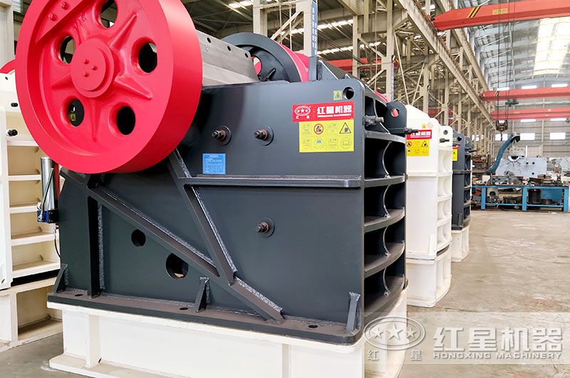 破碎出40-80mm石子用什么破碎機(jī)好？