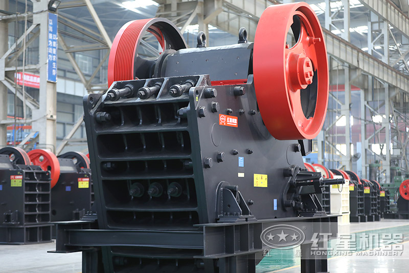 毛石破碎機型號及價格，一方毛石打出多少方碎石