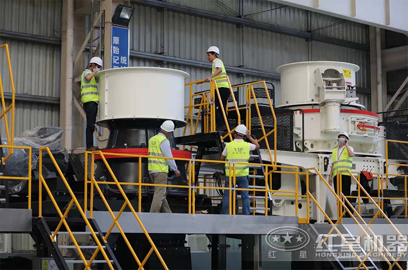 客戶(hù)到廠實(shí)地考察紅星機(jī)制砂生產(chǎn)設(shè)備 客戶(hù)到廠實(shí)地考察紅星機(jī)制砂生產(chǎn)設(shè)備